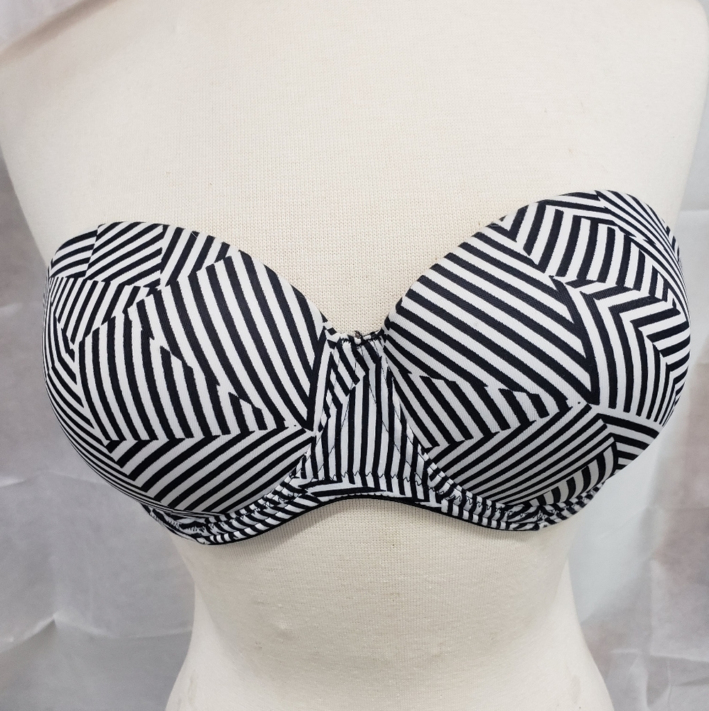 VS Strapless Stripped Bra